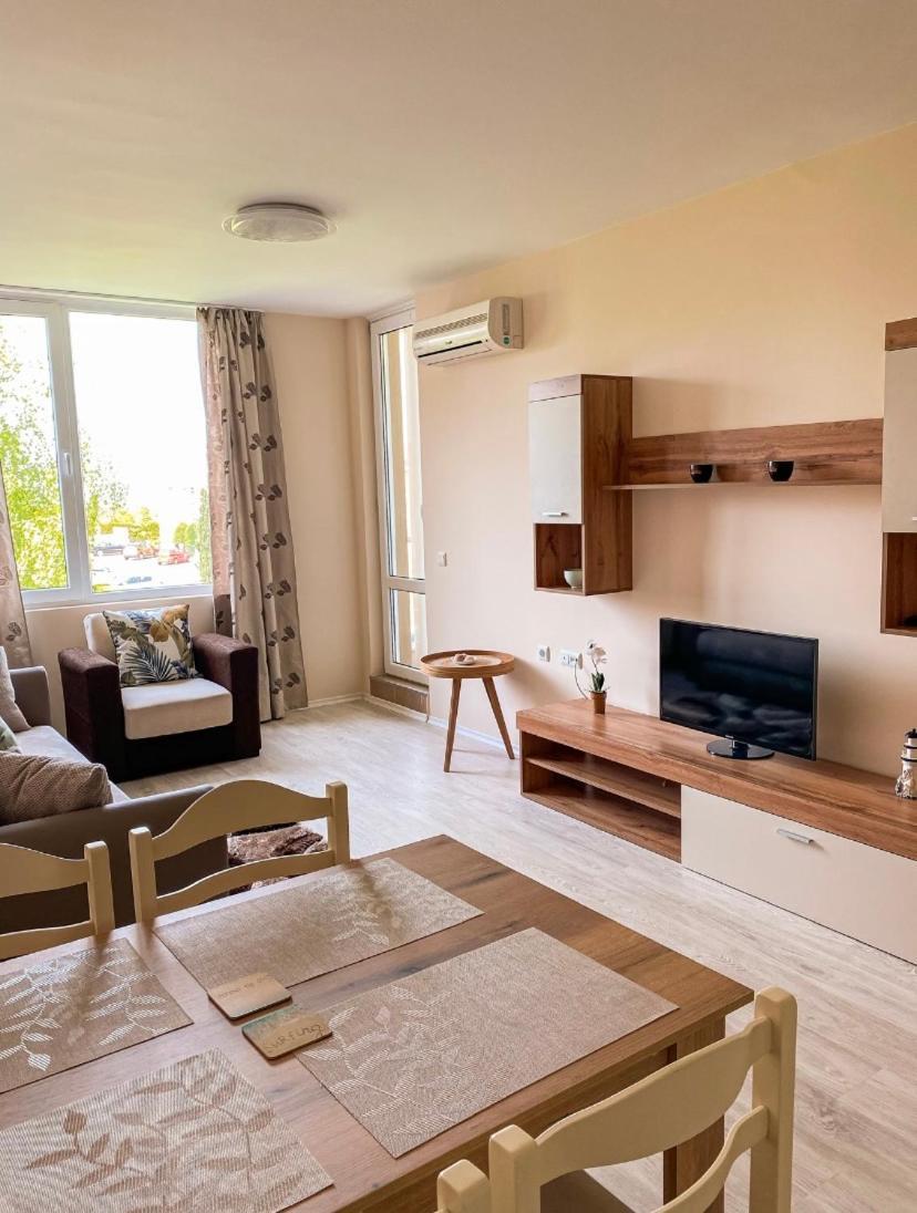 Apartments In Sunny Island Complex Chernomorets Exterior foto
